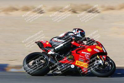 media/Jan-09-2022-SoCal Trackdays (Sun) [[2b1fec8404]]/Turn 8 (1045am)/